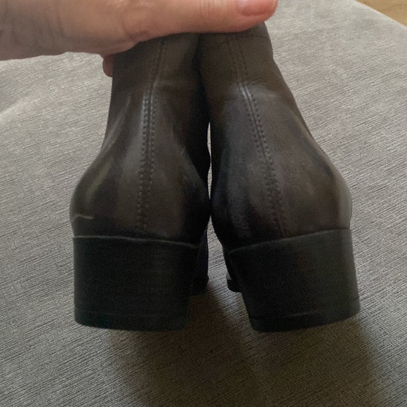 NWOT Miz Mooz Booties size 9 NWOT - Picture 6 of 10